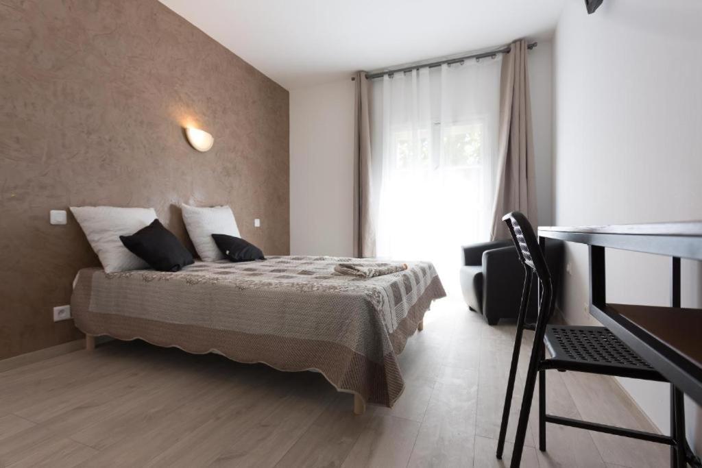 Hotel Alizea Avignon Ngoại thất bức ảnh